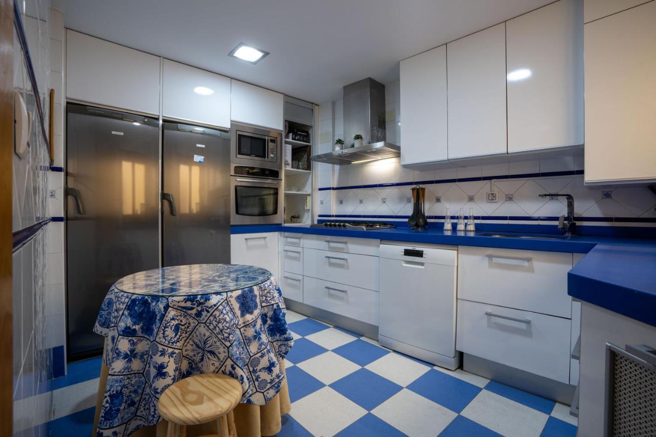 Reina Aixa- Apartamento Centro Гранада Экстерьер фото
