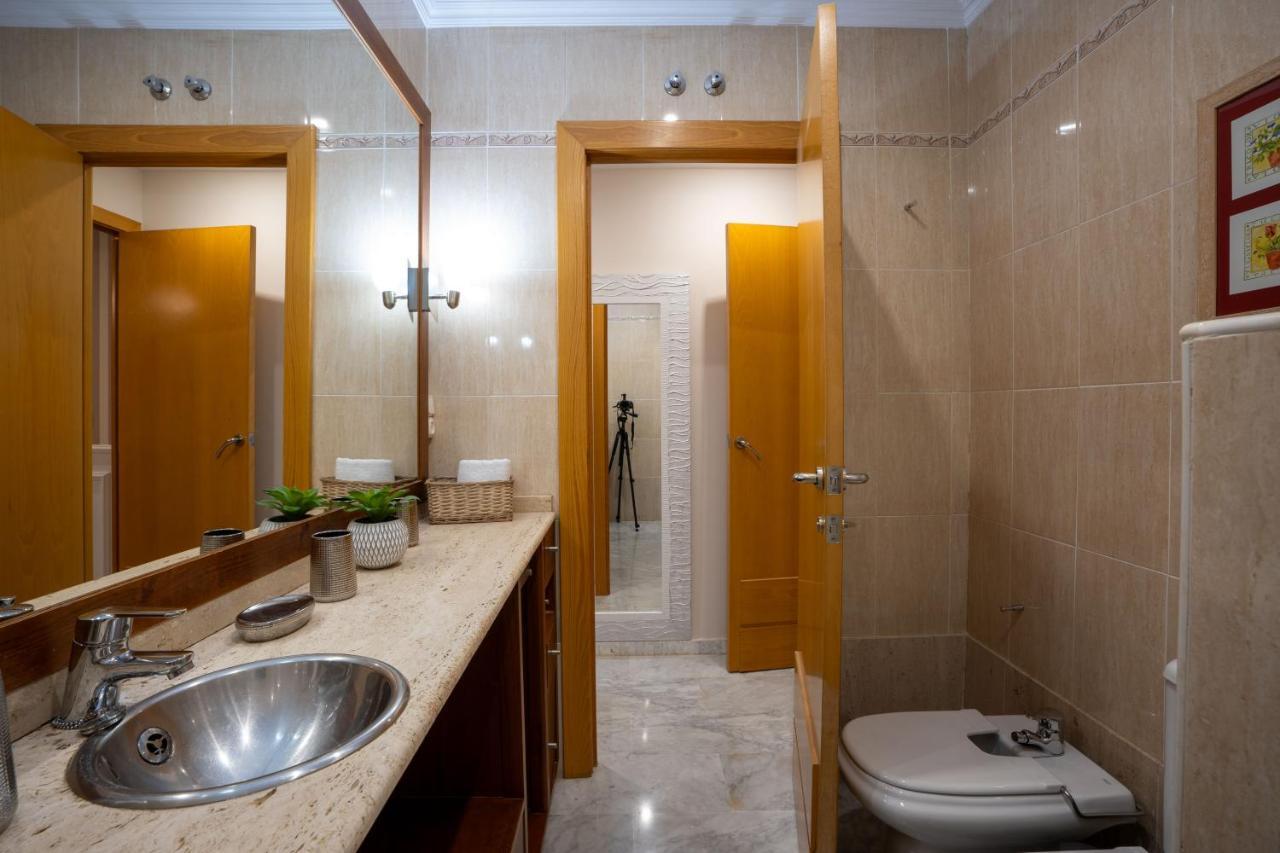 Reina Aixa- Apartamento Centro Гранада Экстерьер фото